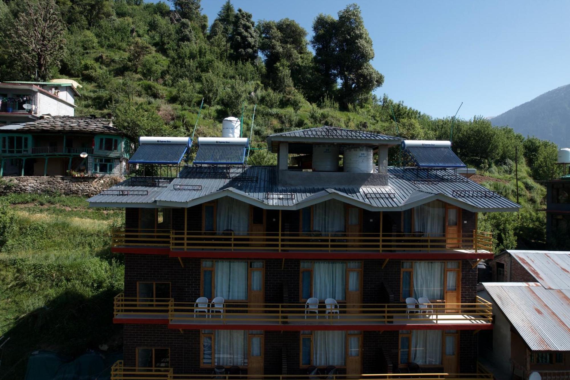 The Snow Lotus Villa Manāli Екстериор снимка